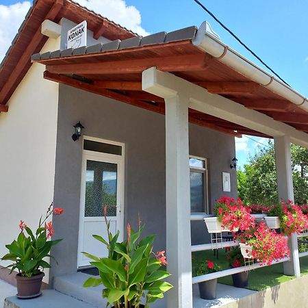 Apartman Konak Prozor Buitenkant foto