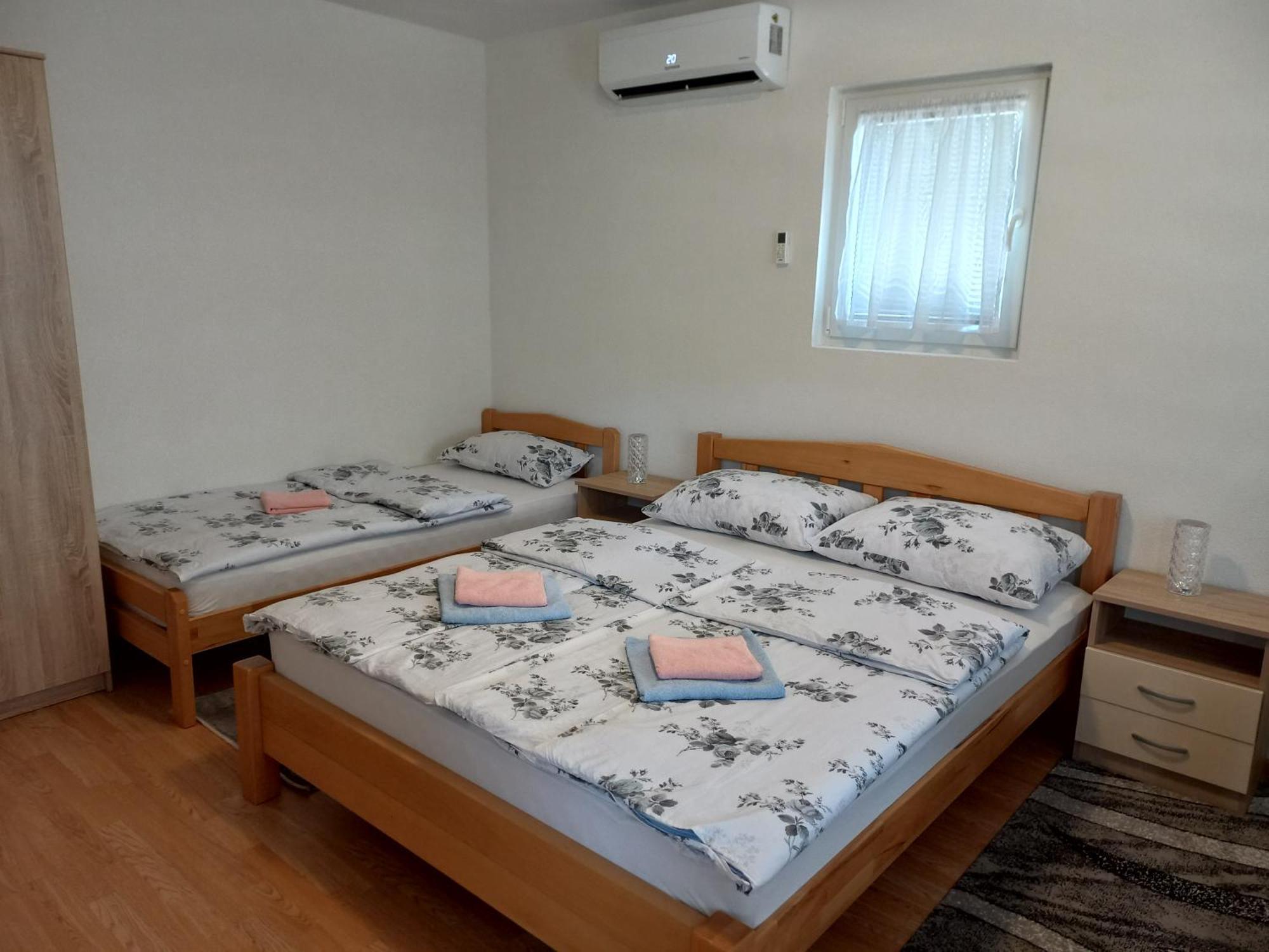 Apartman Konak Prozor Buitenkant foto